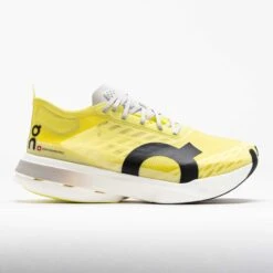 On Running On Cloudboom Strike Women's Limelight/Wolf