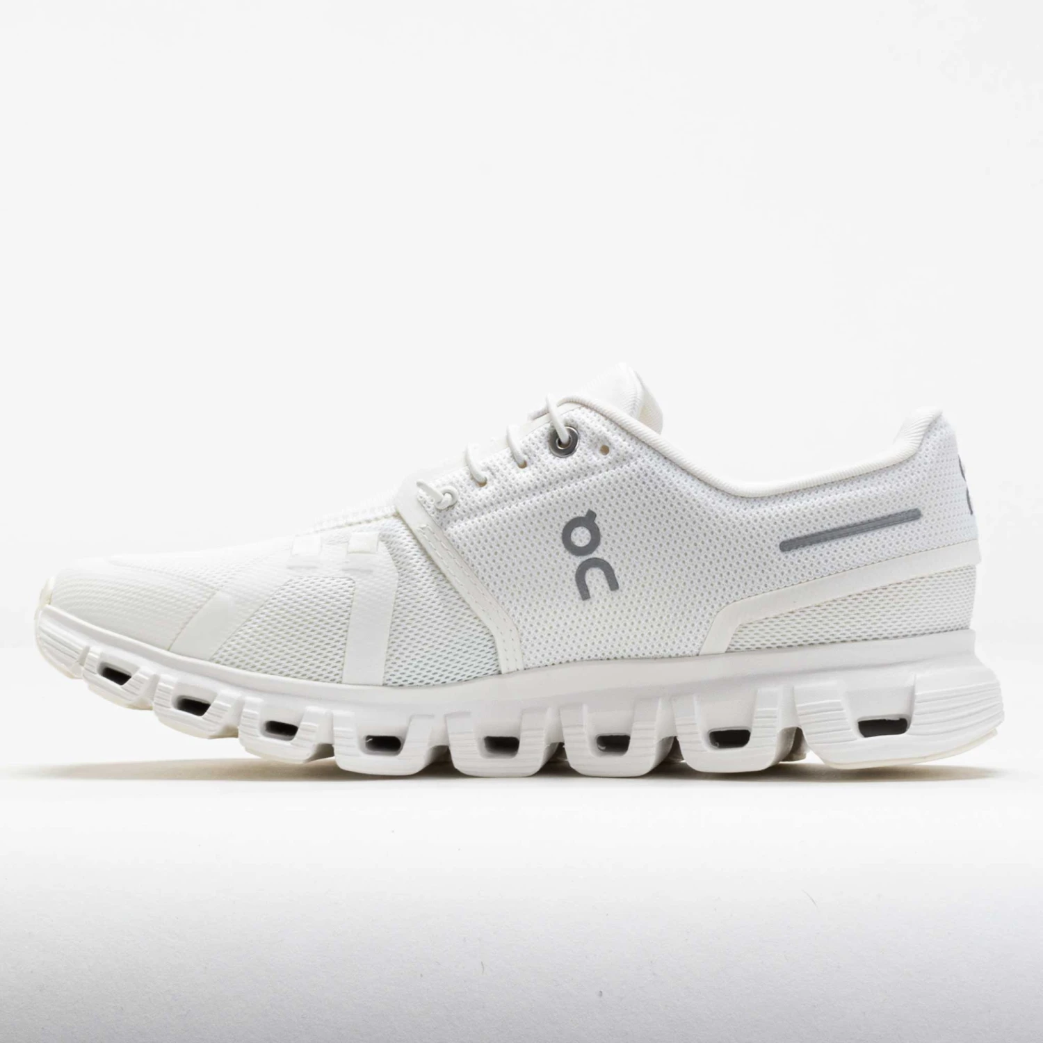 On Running On Cloud 6 Men's White/White 2 On Running On Cloud 6 Men's White/White - Image 2