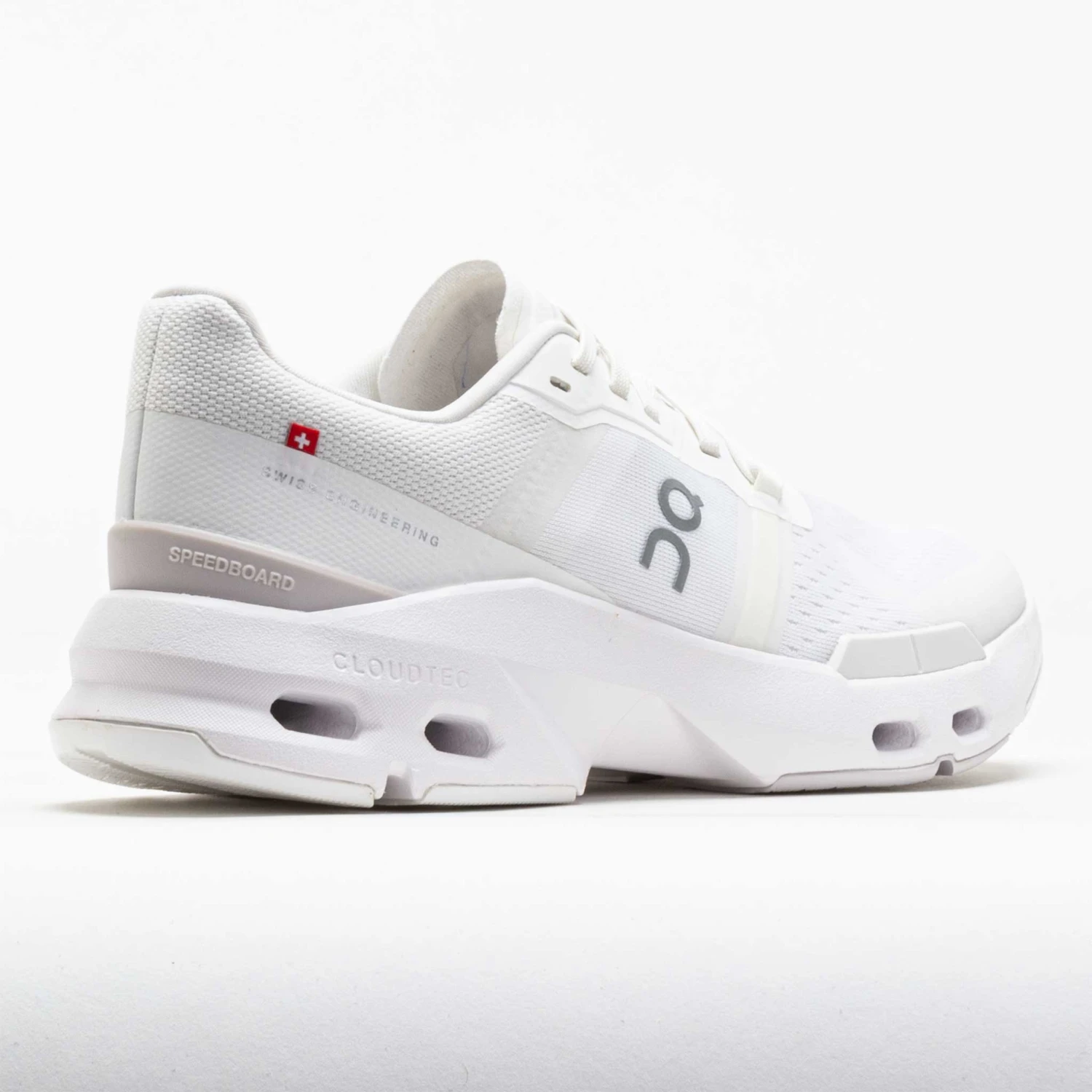 On Running On Cloudpulse Women's White/Frost 6 On Running On Cloudpulse Women's White/Frost - Image 6