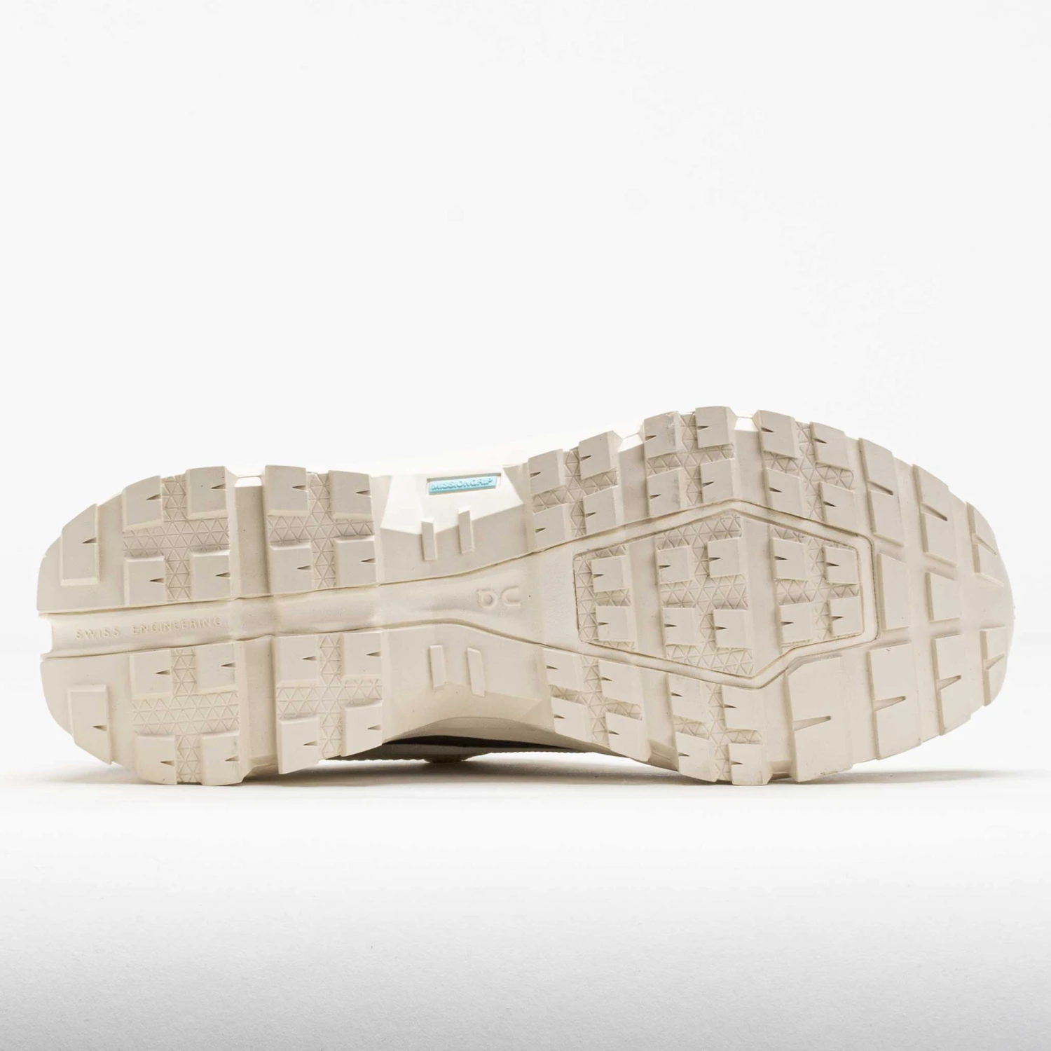 On Running On Cloudrock Low Waterproof Women's Ivory/Ivory 4 On Running On Cloudrock Low Waterproof Women's Ivory/Ivory - Image 4