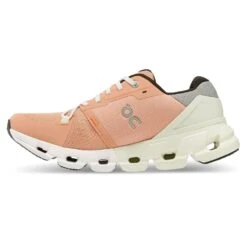 On Running Women's On Cloudflyer 4 - 71.98669 7 On Running Women's On Cloudflyer 4 - 71.98669 -On Running Store SmallJPEG 71.98669 cloudflyer 4 fw22 peach aloe w g4