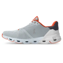 On Running Men's On Cloudflyer II - 21.99032 -On Running Store webimage 636BE488 8457 43BB B9A7E3075920C372
